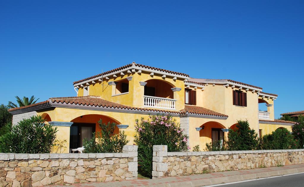 Residence Oasi E Oasi Blu 산테오도로 객실 사진