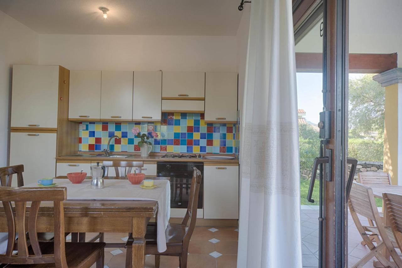 Residence Oasi E Oasi Blu 산테오도로 외부 사진